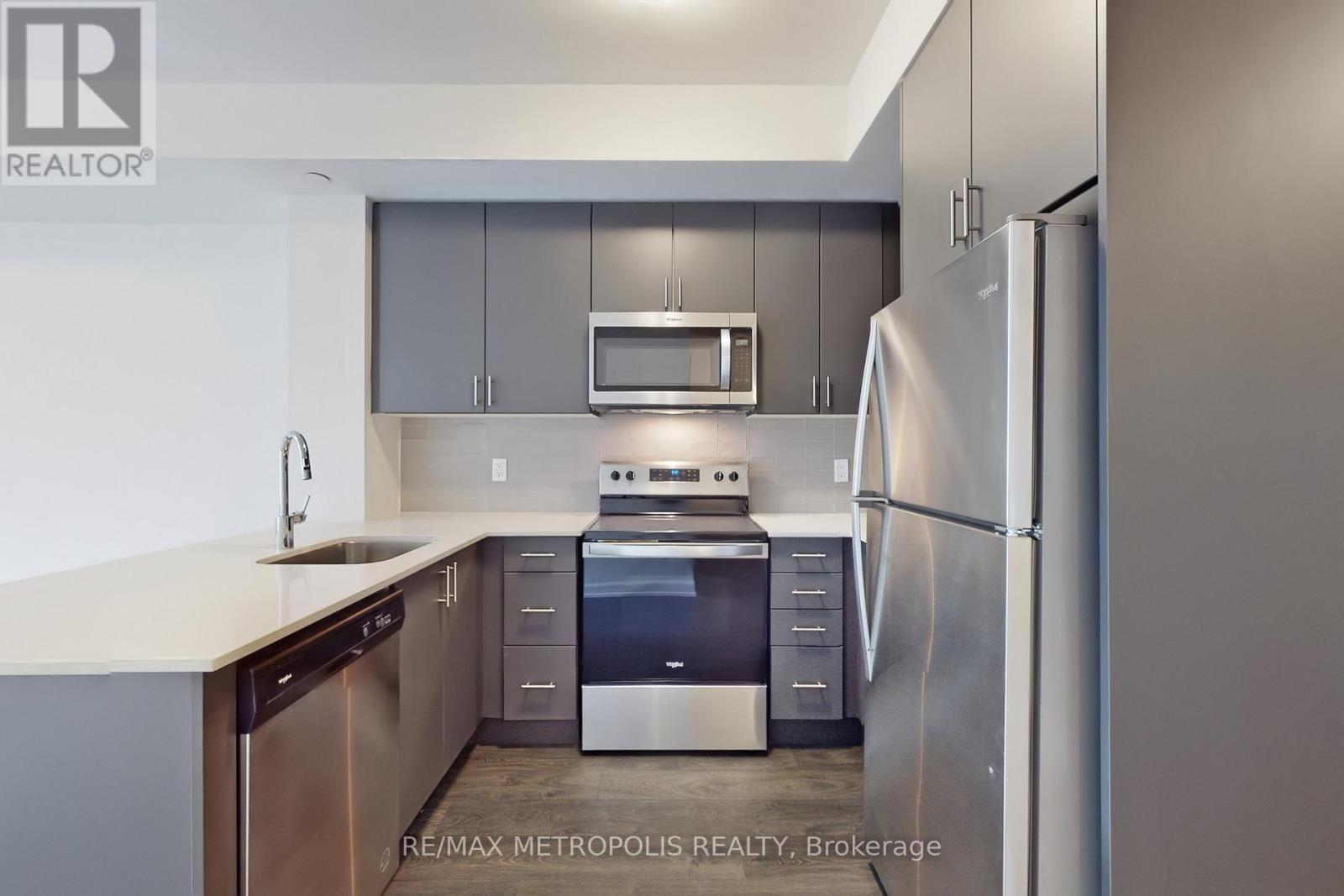 304 - 3200 William Coltson Avenue, Oakville, Ontario  L6H 7C2 - Photo 19 - W12610456