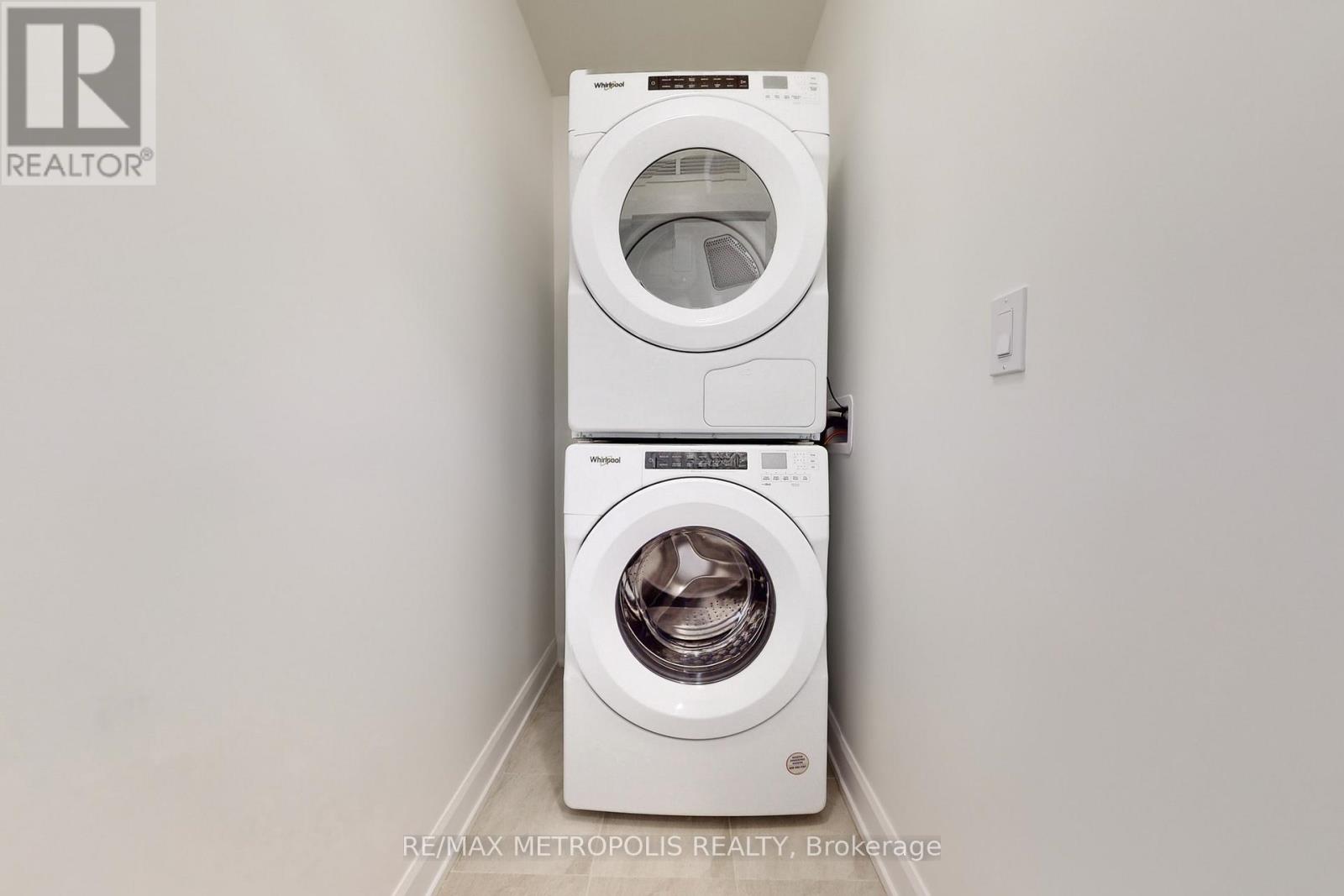 304 - 3200 William Coltson Avenue, Oakville, Ontario  L6H 7C2 - Photo 36 - W12610456