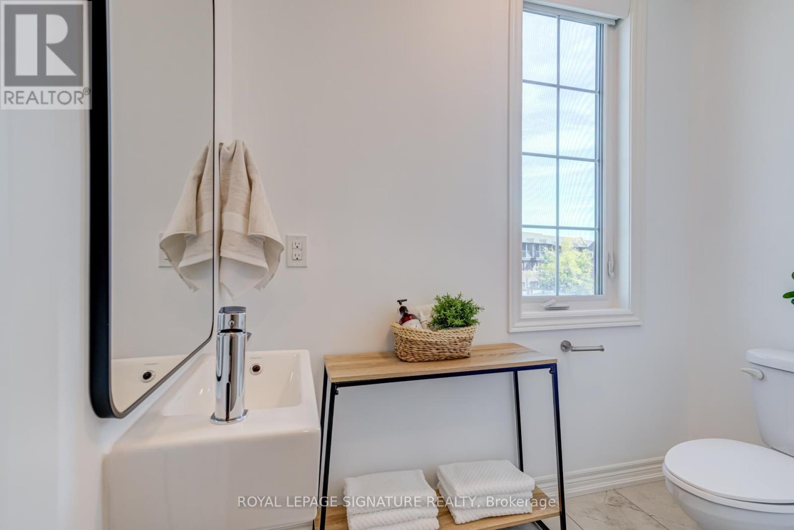 25 - 2199 Lillykin Street, Oakville, Ontario  L6H 0X6 - Photo 19 - W12610458