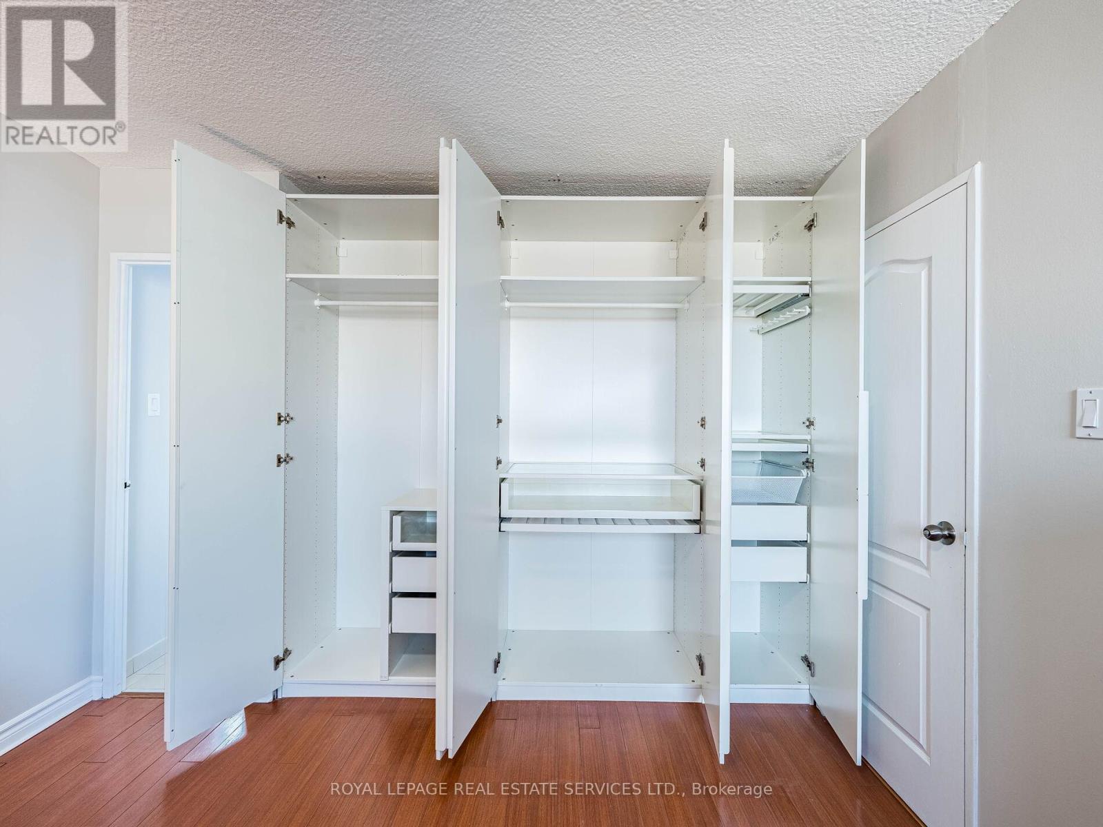 1410 - 20 Mississauga Valley Boulevard, Mississauga, Ontario  L5A 3S1 - Photo 18 - W12610490