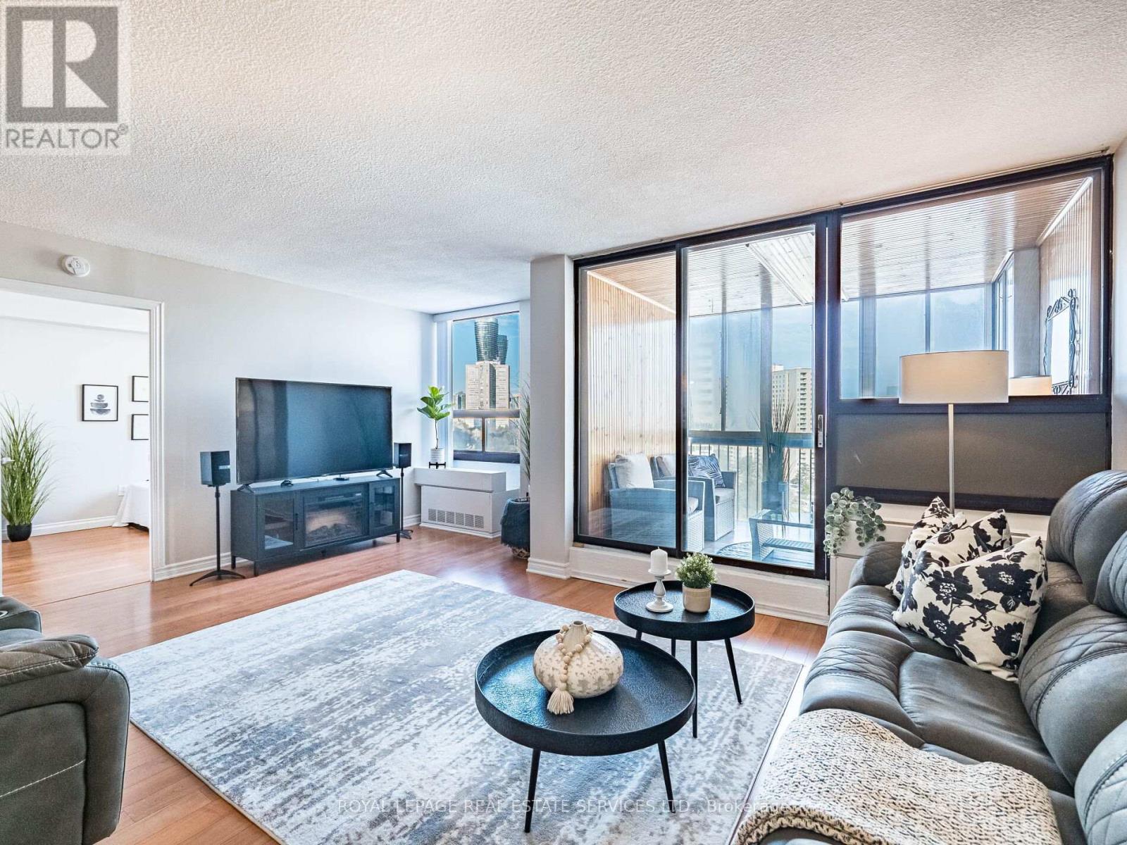 1410 - 20 Mississauga Valley Boulevard, Mississauga, Ontario  L5A 3S1 - Photo 6 - W12610490