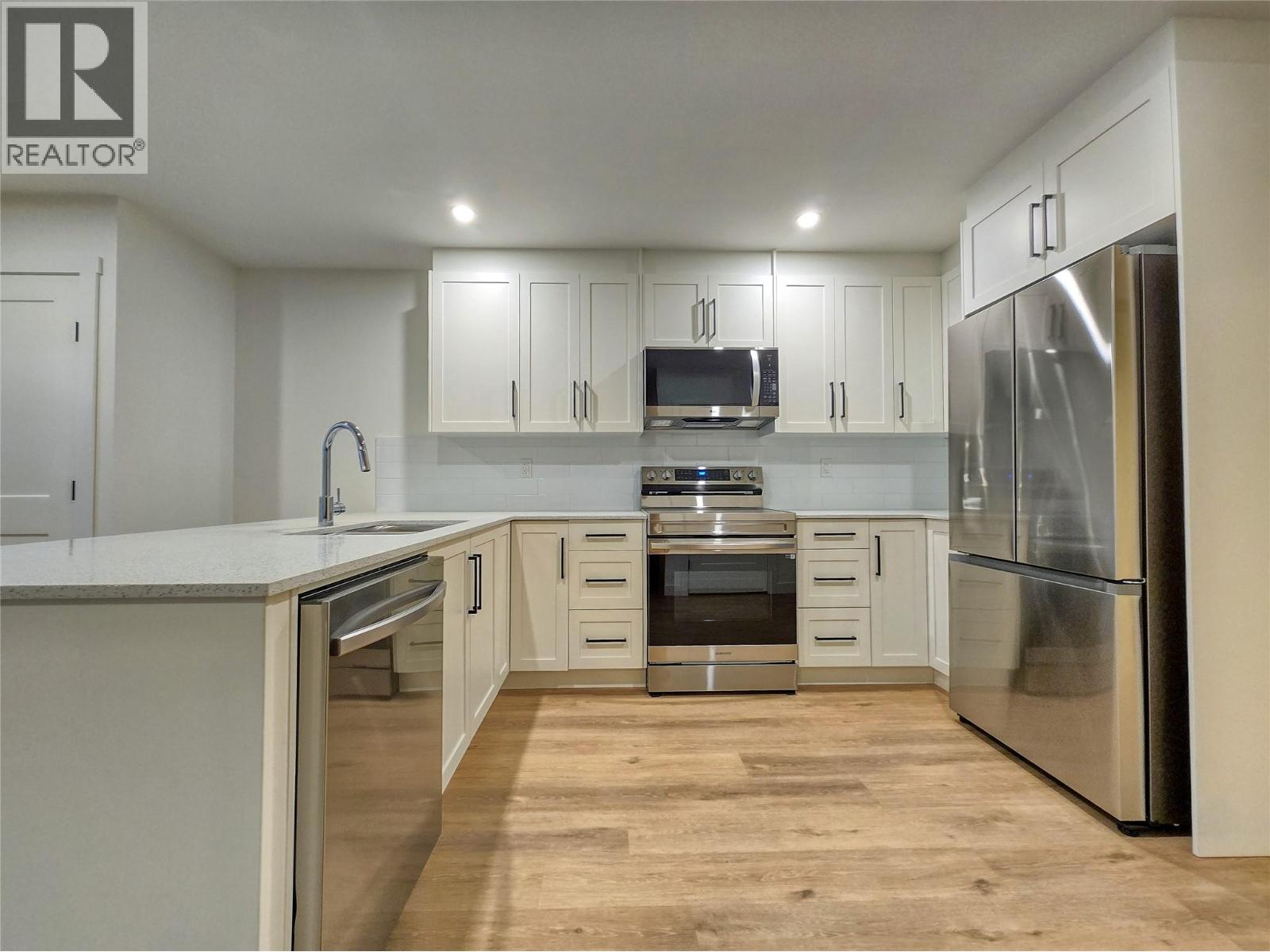 2098 Pine Tree Way Unit# 42, Invermere, British Columbia  V0A 1K4 - Photo 15 - 10370570