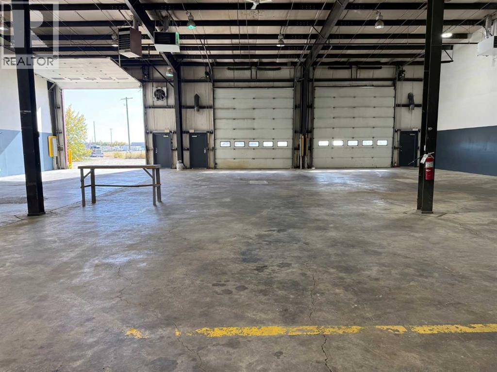 18 Sylvaire Close, Sylvan Lake, Alberta  T4S 2H6 - Photo 4 - A2263774