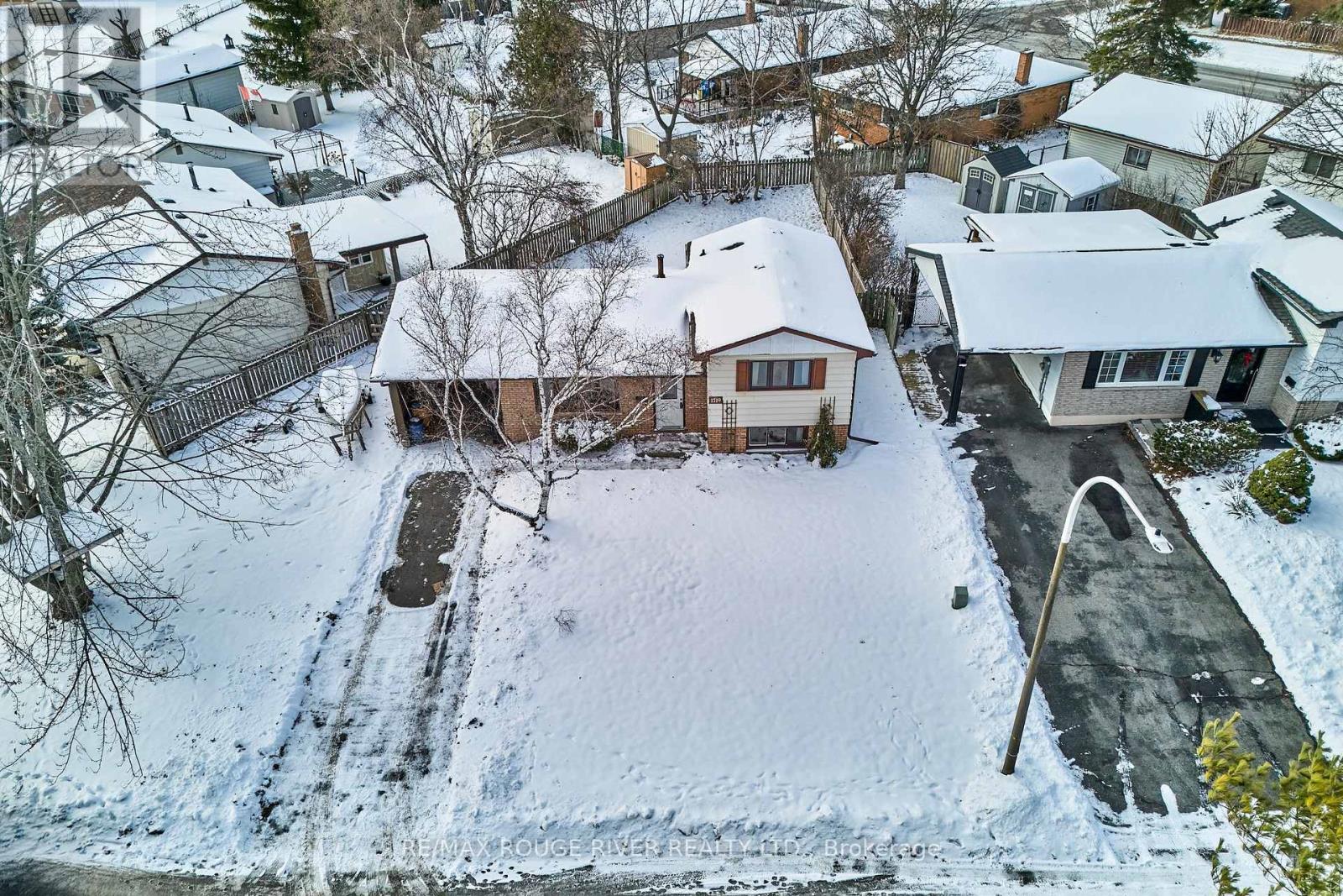 1719 Stewartcroft Crescent, Peterborough, Ontario  K9K 1K1 - Photo 2 - X12610536