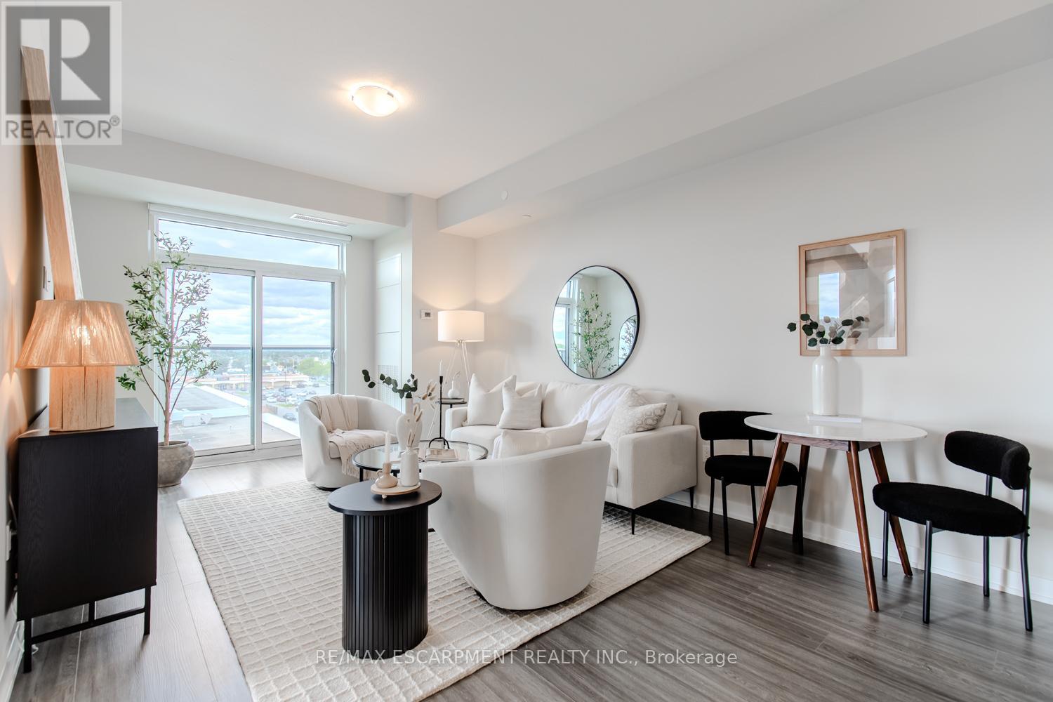 1106 - 870 Queenston Road, Hamilton, Ontario  L8G 0B9 - Photo 16 - X12610360