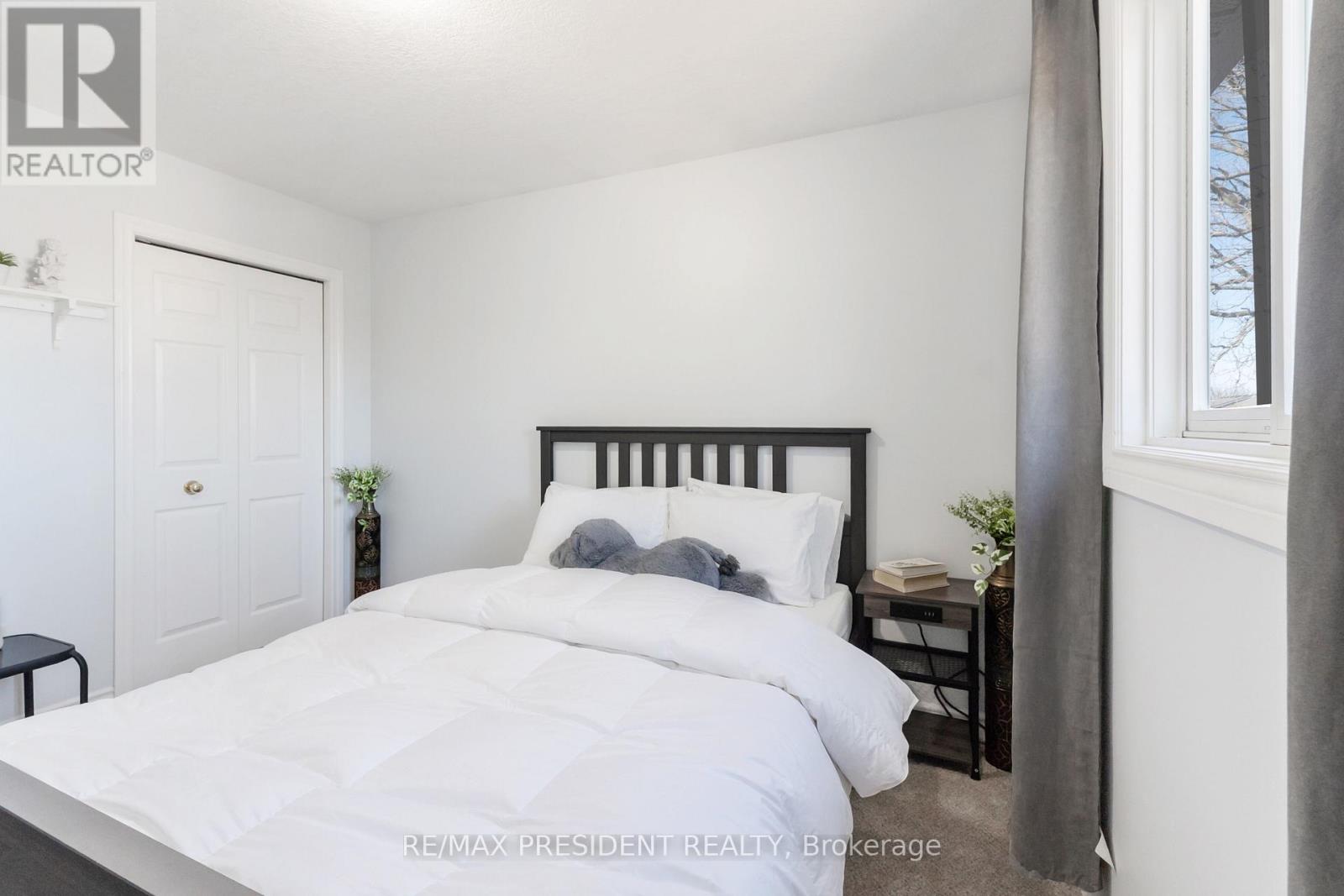 68 Wheatland Drive, Cambridge, Ontario  N1P 1C5 - Photo 21 - X12610478