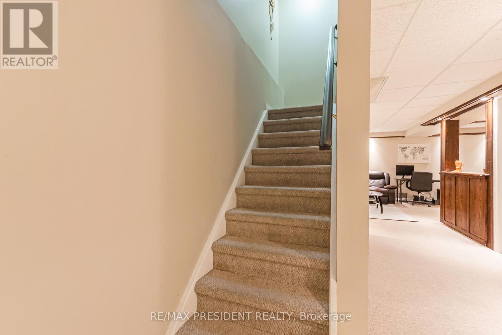 68 Wheatland Drive, Cambridge, Ontario  N1P 1C5 - Photo 23 - X12610478