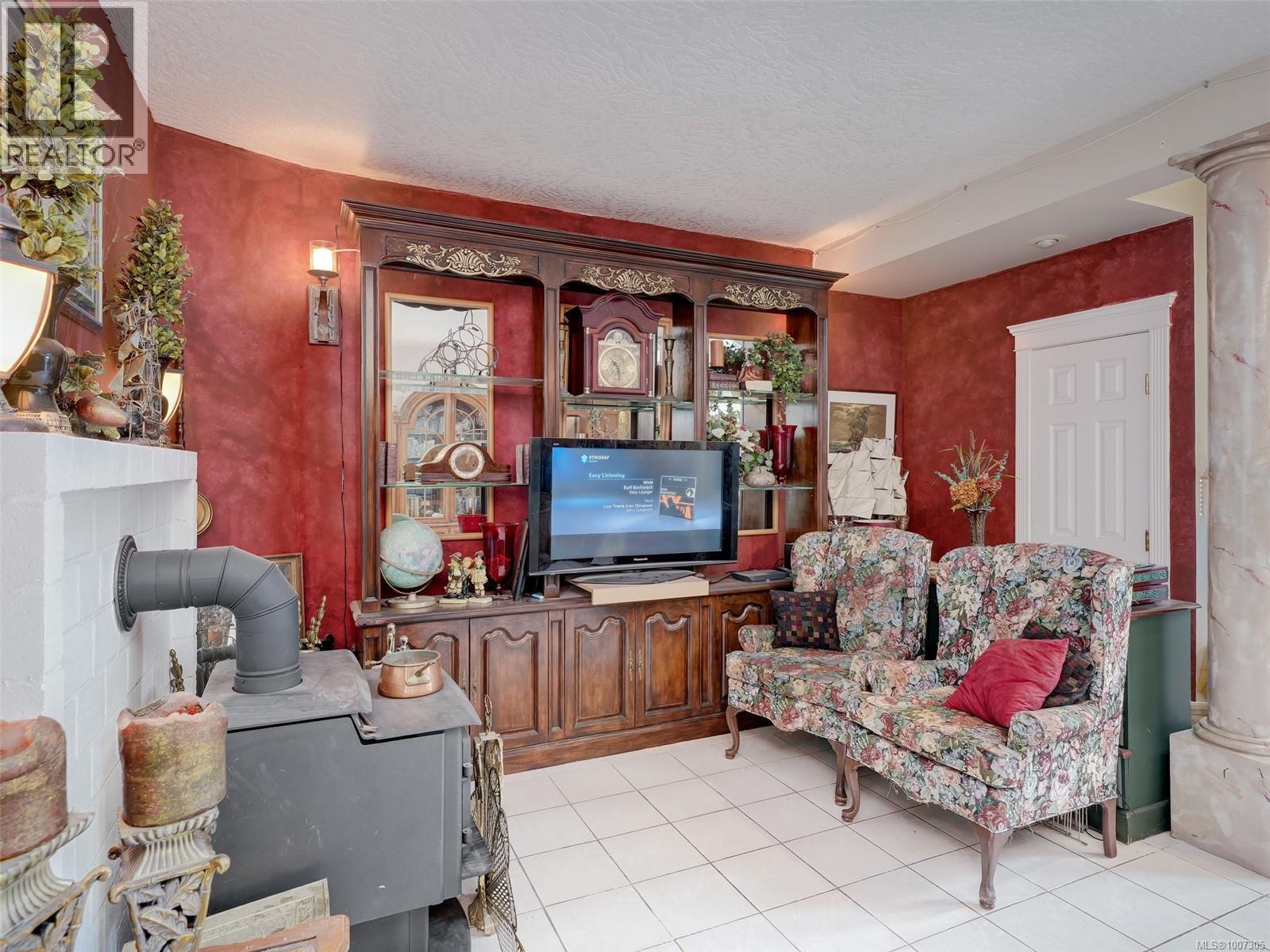 8626 Lochside Dr, North Saanich, British Columbia  V8L 1M7 - Photo 18 - 1007305