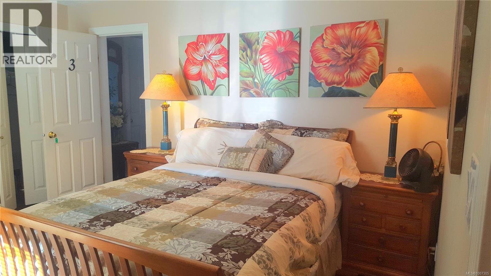 8626 Lochside Dr, North Saanich, British Columbia  V8L 1M7 - Photo 41 - 1007305