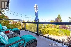 8626 Lochside Dr, North Saanich, British Columbia  V8L 1M7 - Photo 75 - 1007305