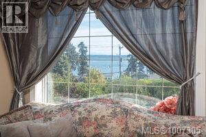 8626 Lochside Dr, North Saanich, British Columbia  V8L 1M7 - Photo 77 - 1007305