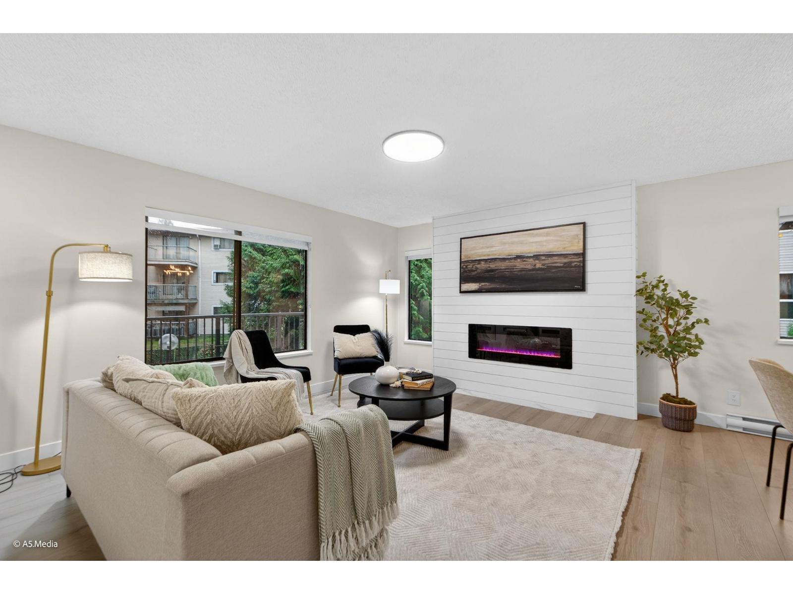 803 10620 150 STREET, Surrey, British Columbia