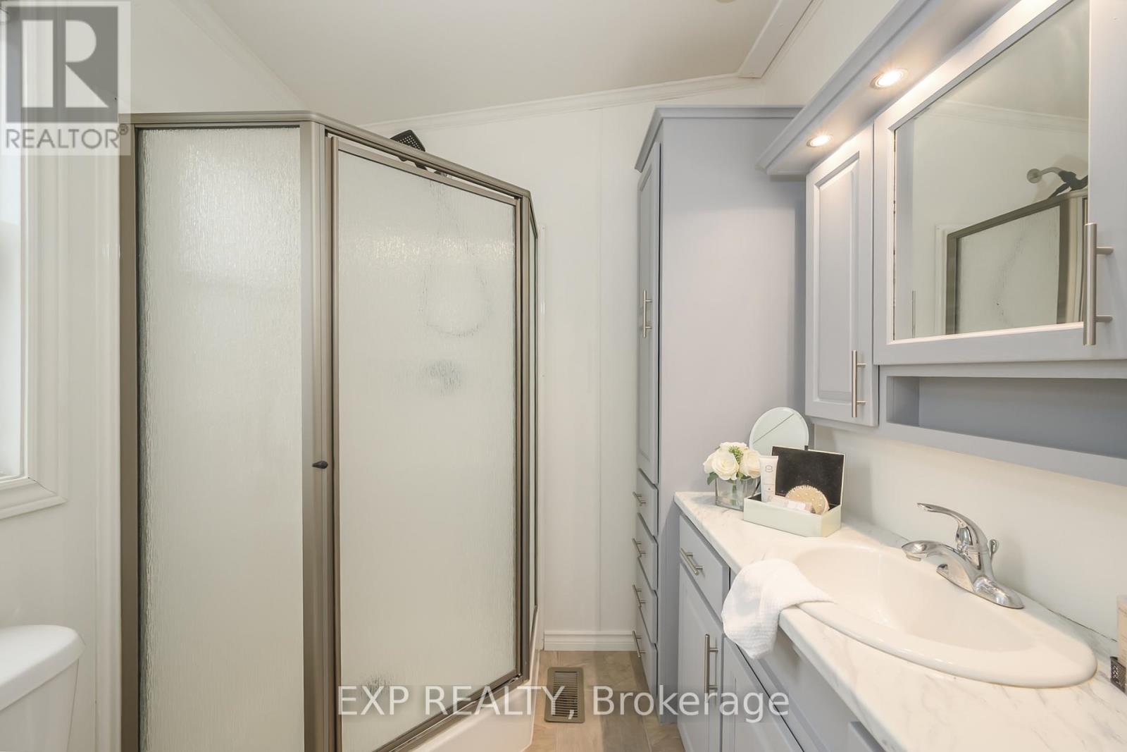 51 - 22790 Amiens Road, Middlesex Centre, Ontario  N0L 1R0 - Photo 22 - X12610506