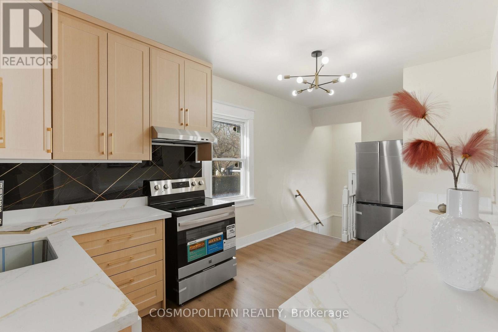 5205 Jepson Street, Niagara Falls, Ontario L2E 1K9 - Photo 11 - X12607598