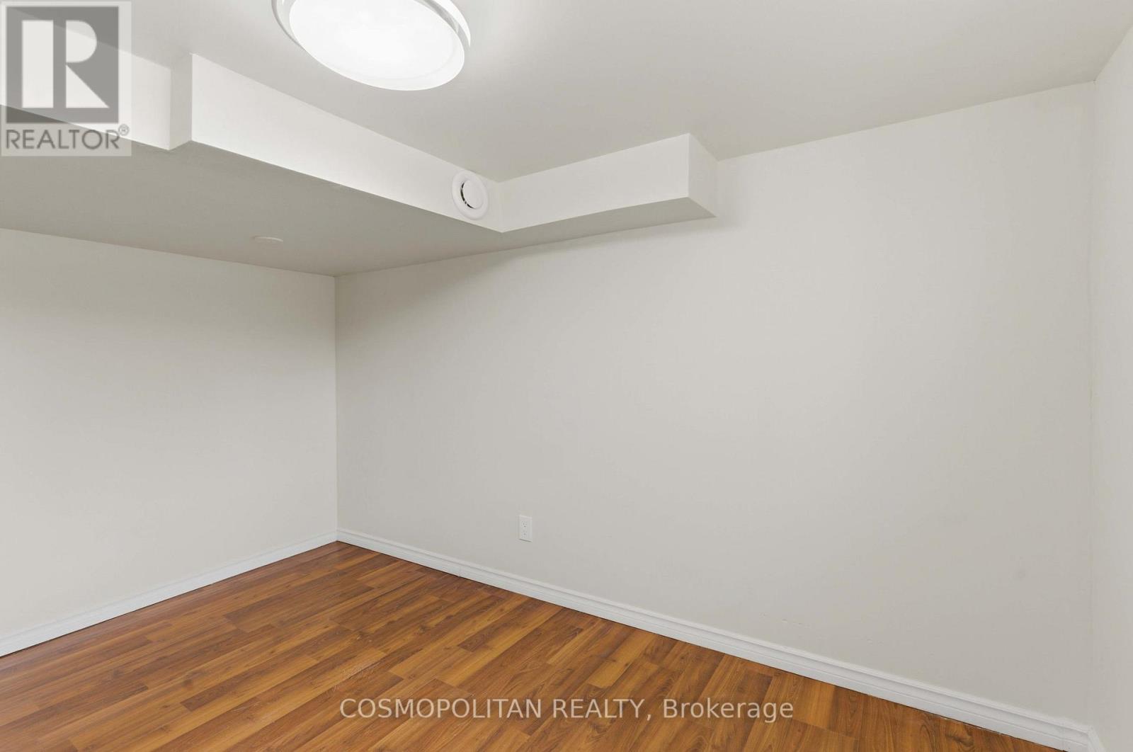 5205 Jepson Street, Niagara Falls, Ontario L2E 1K9 - Photo 34 - X12607598