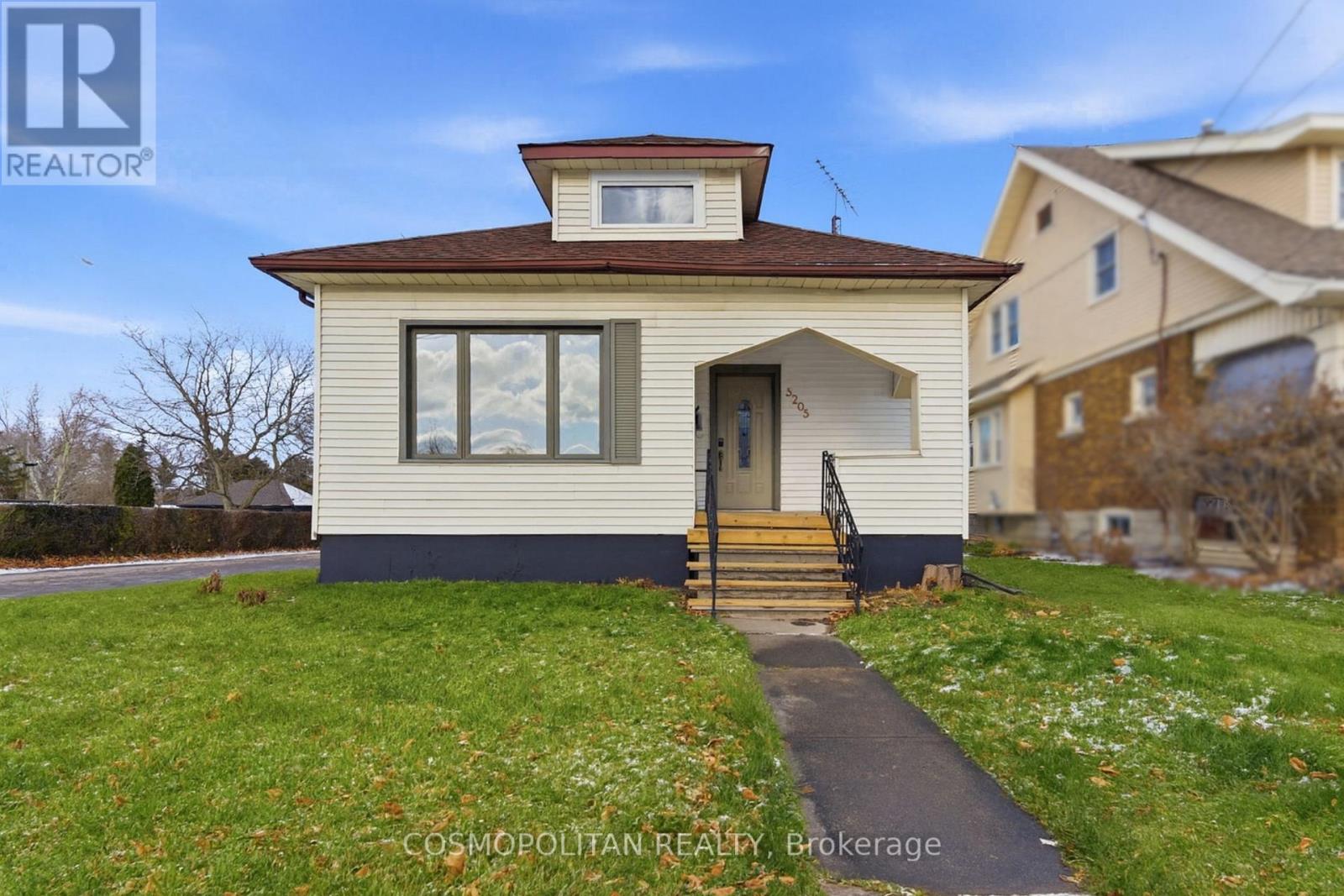 5205 Jepson Street, Niagara Falls, Ontario L2E 1K9 - Photo 43 - X12607598