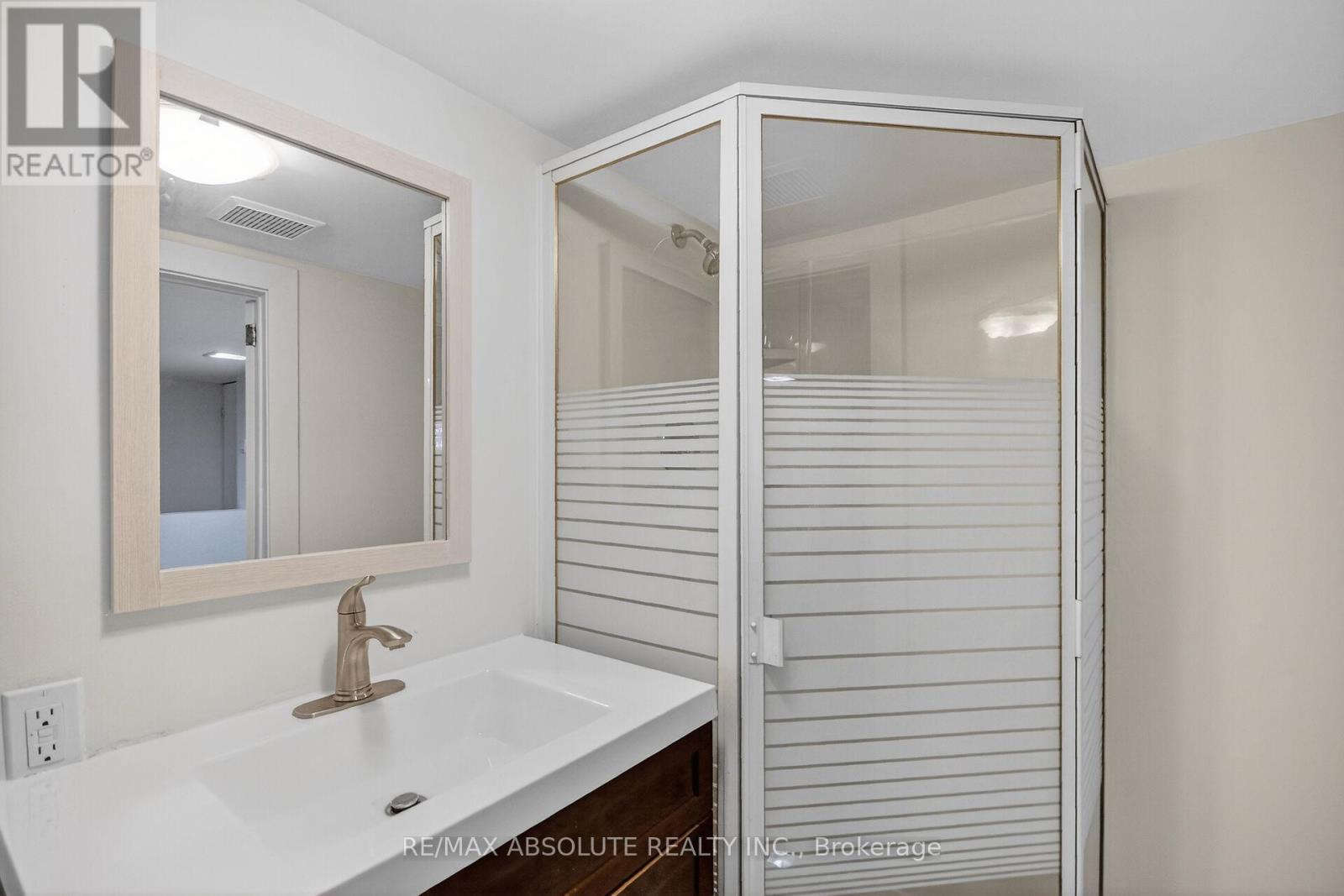 147 Longpre Street, Ottawa, Ontario  K1L 7J5 - Photo 48 - X12610532