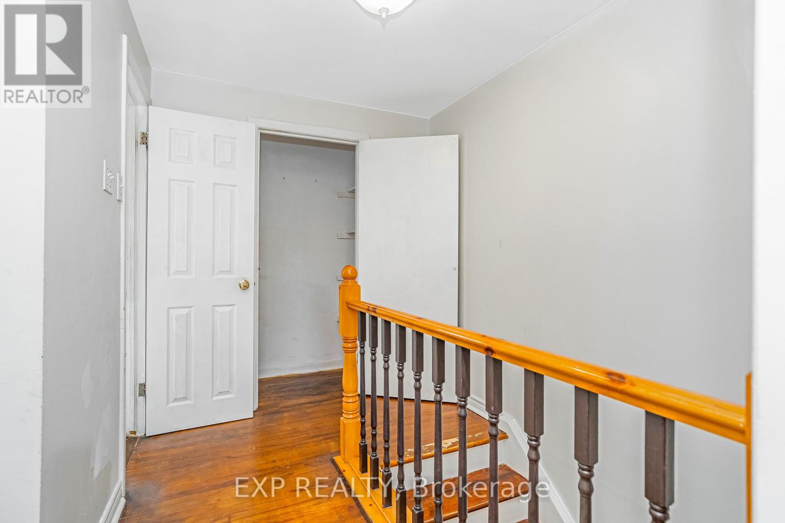 646 Borthwick Avenue, Ottawa, Ontario  K1K 2L9 - Photo 13 - X12610558