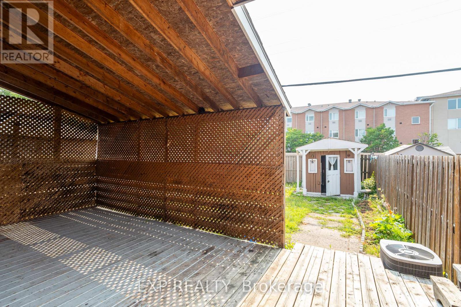 646 Borthwick Avenue, Ottawa, Ontario  K1K 2L9 - Photo 29 - X12610558