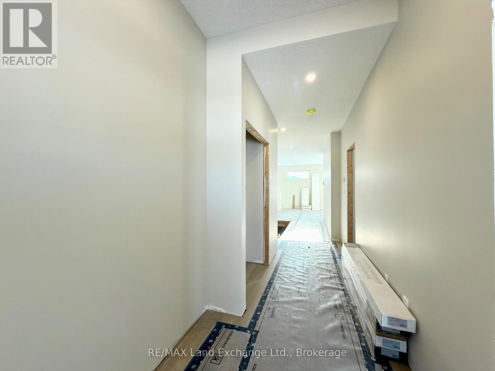 159 Westlinks Drive, Saugeen Shores, Ontario  N0H 2C3 - Photo 5 - X12604940