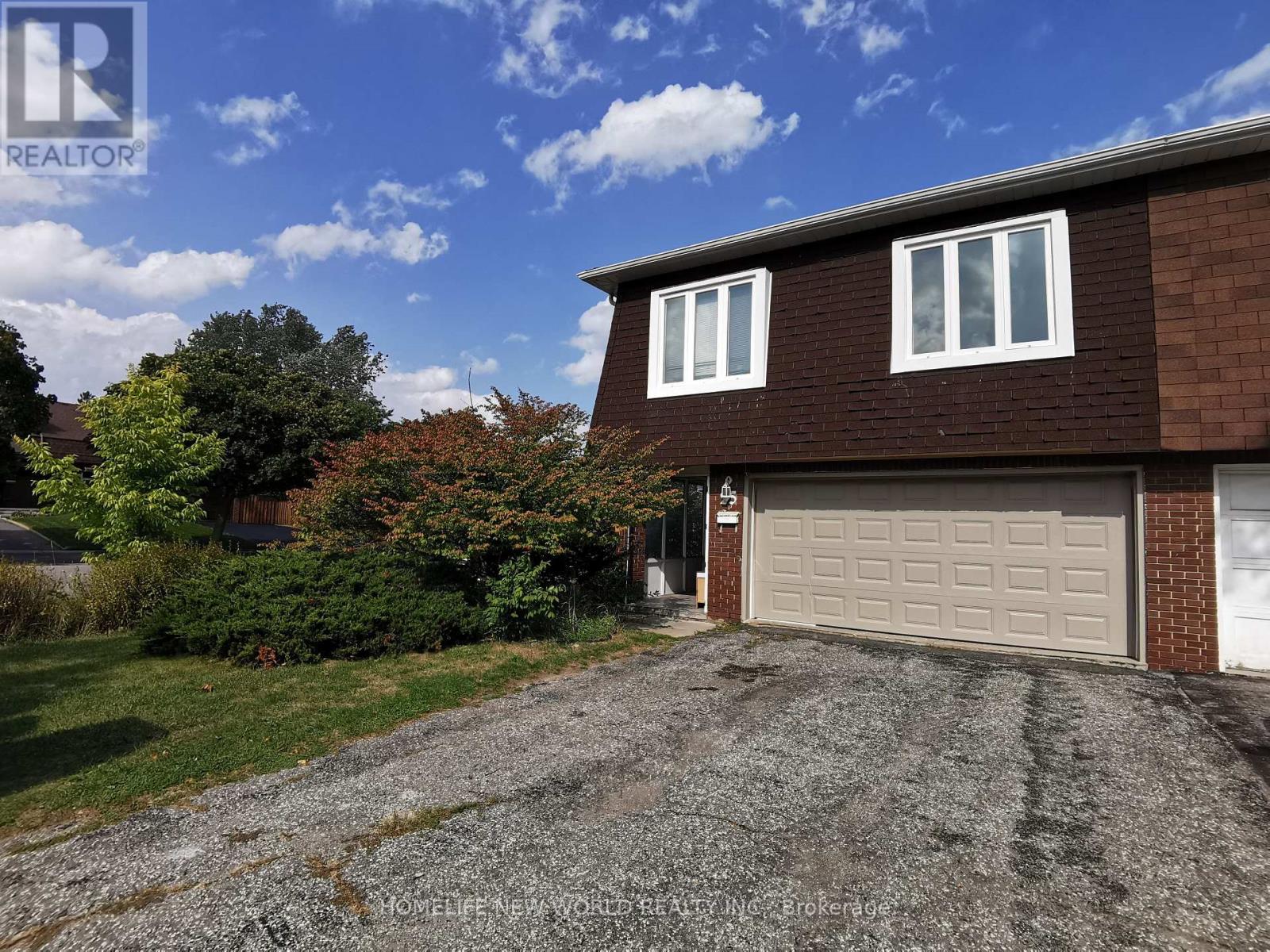 Bedroom - 25 Picola Court, Toronto, Ontario M2H 2N2 - Photo 3 - C12390366
