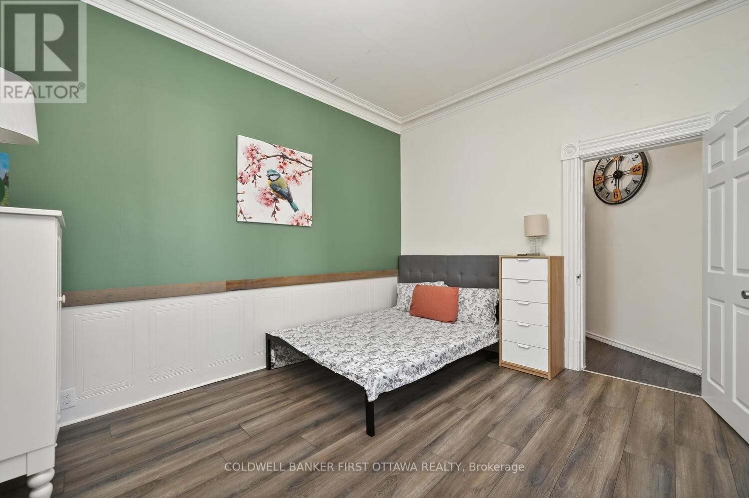 267 Bridge Street, Carleton Place, Ontario  K7C 3H3 - Photo 15 - X12451436