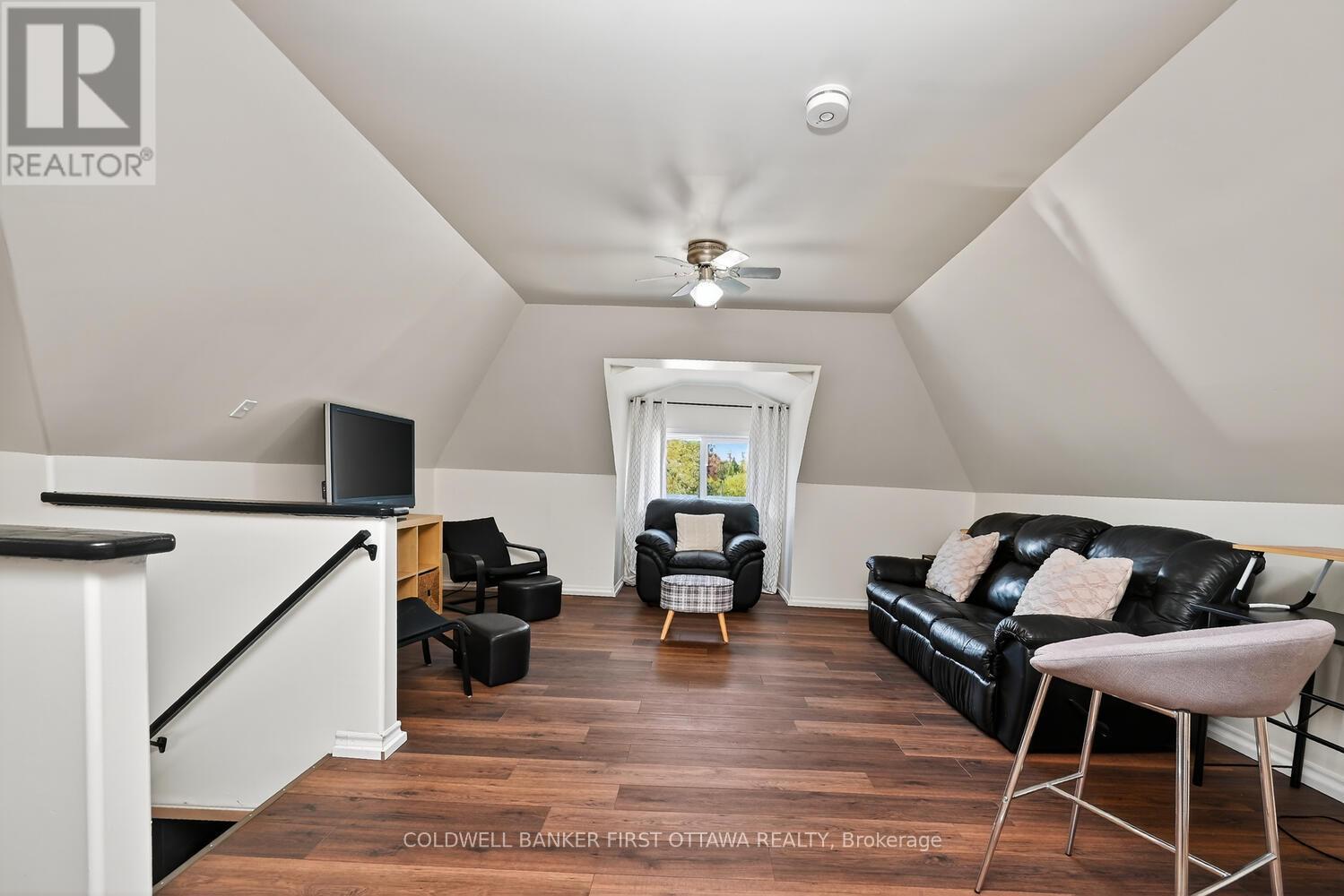 267 Bridge Street, Carleton Place, Ontario  K7C 3H3 - Photo 23 - X12451436