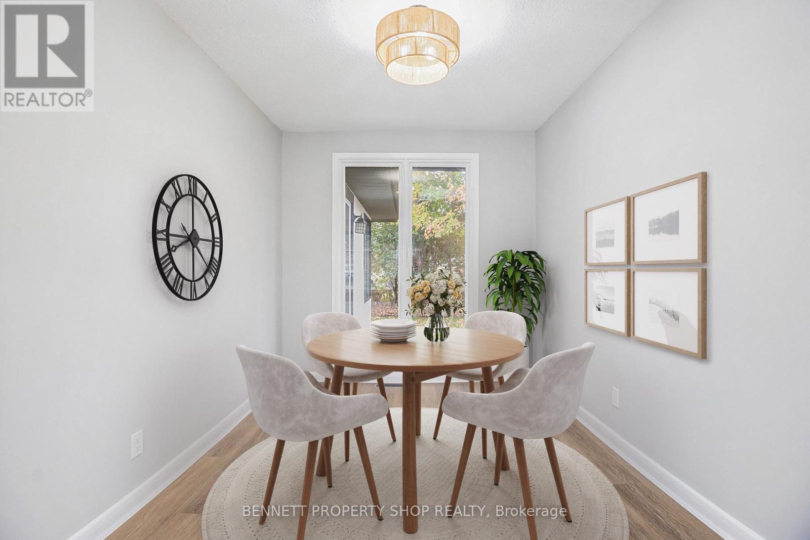 1327 Avenue S Avenue, Ottawa, Ontario  K1G 0C4 - Photo 10 - X12461771