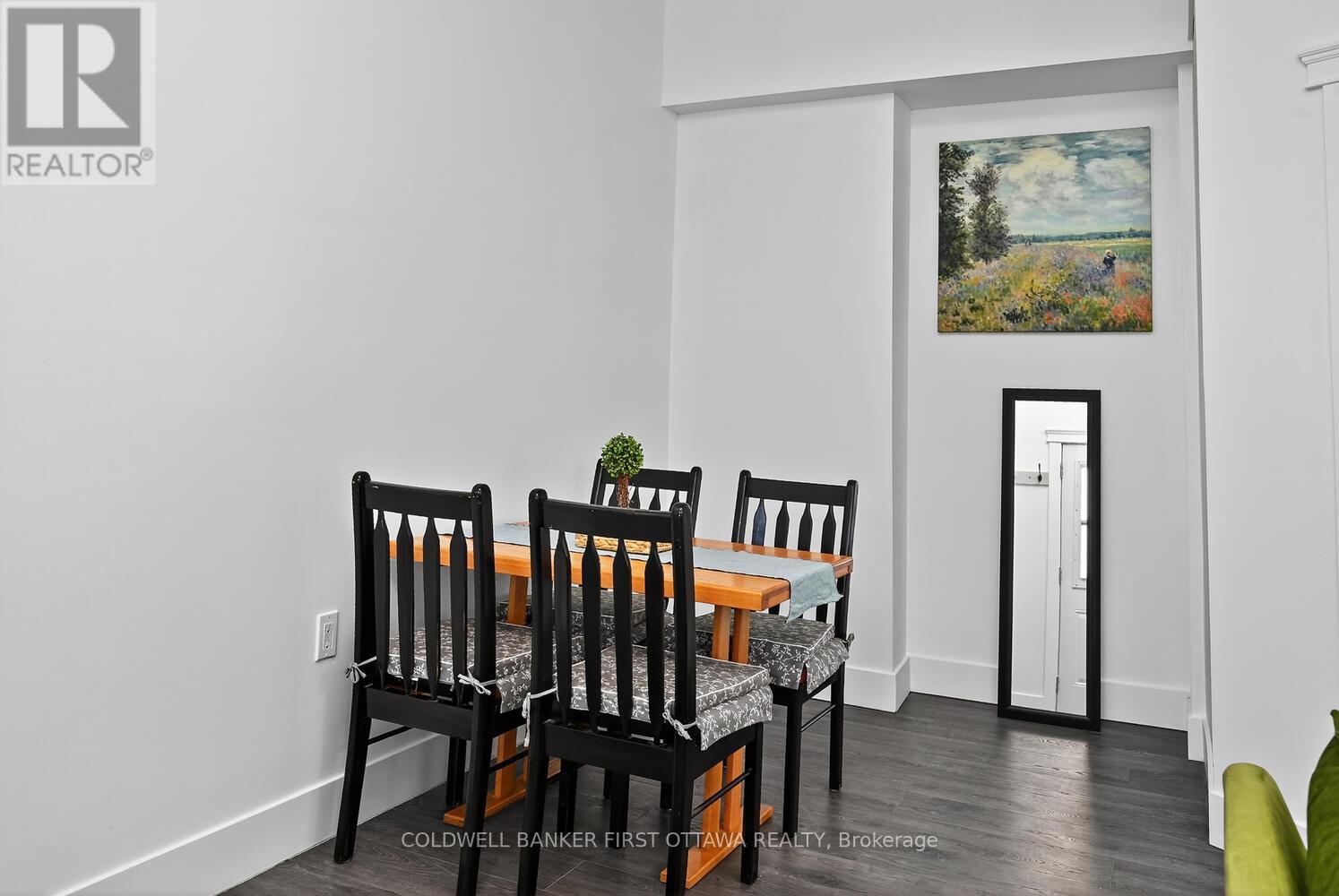 267 Bridge Street, Carleton Place, Ontario  K7C 3H3 - Photo 9 - X12451436