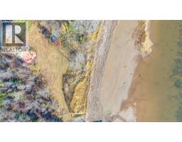 22 de la Pointe Lane