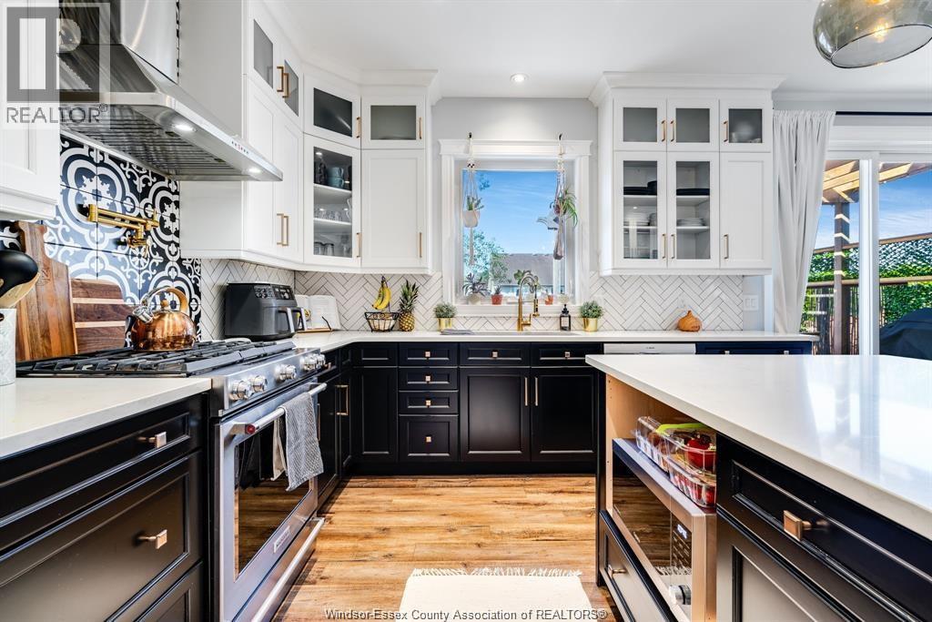 248 Joan Flood, Essex, Ontario N8M 3E9 - Photo 10 - 25031381