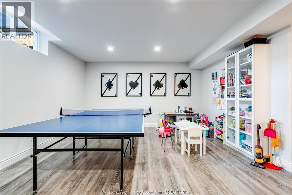 248 Joan Flood, Essex, Ontario N8M 3E9 - Photo 28 - 25031381