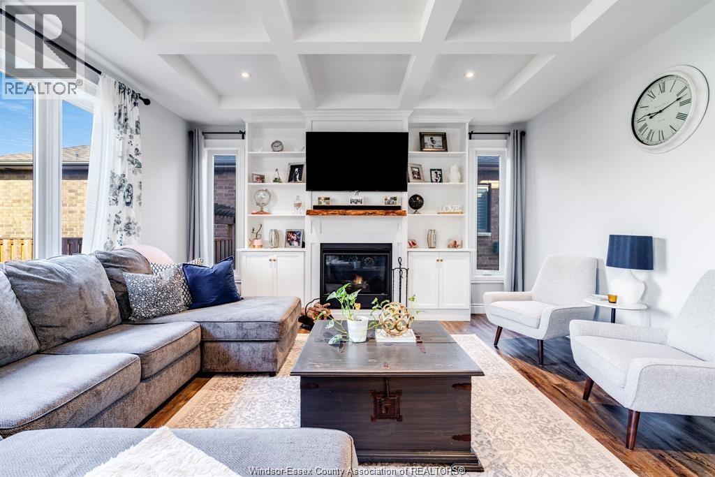 248 Joan Flood, Essex, Ontario N8M 3E9 - Photo 3 - 25031381