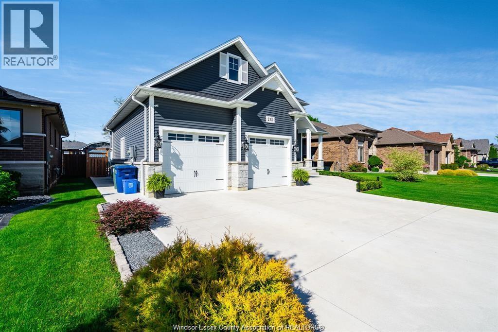 248 Joan Flood, Essex, Ontario N8M 3E9 - Photo 41 - 25031381