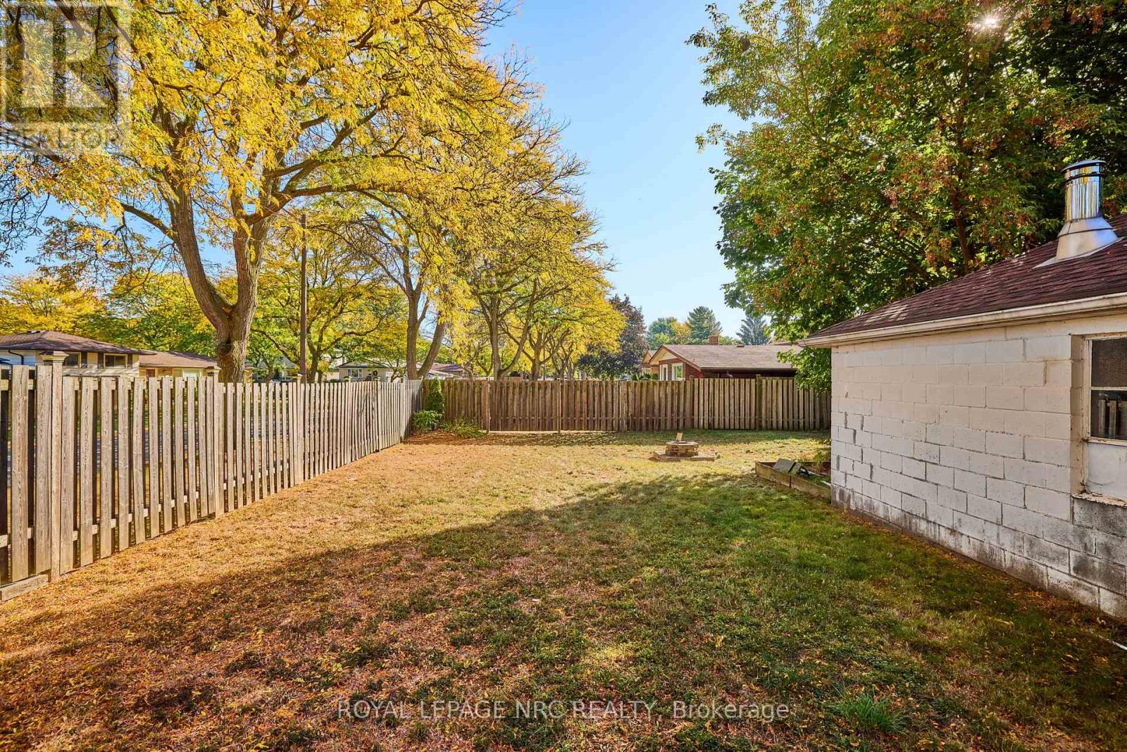 2862 Dorchester Road, Niagara Falls, Ontario  L2J 2Z3 - Photo 16 - X12610530