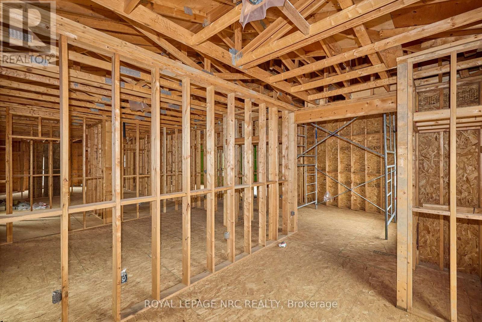 5427 River Road, Niagara Falls, Ontario  L2E 3H1 - Photo 15 - X12610542