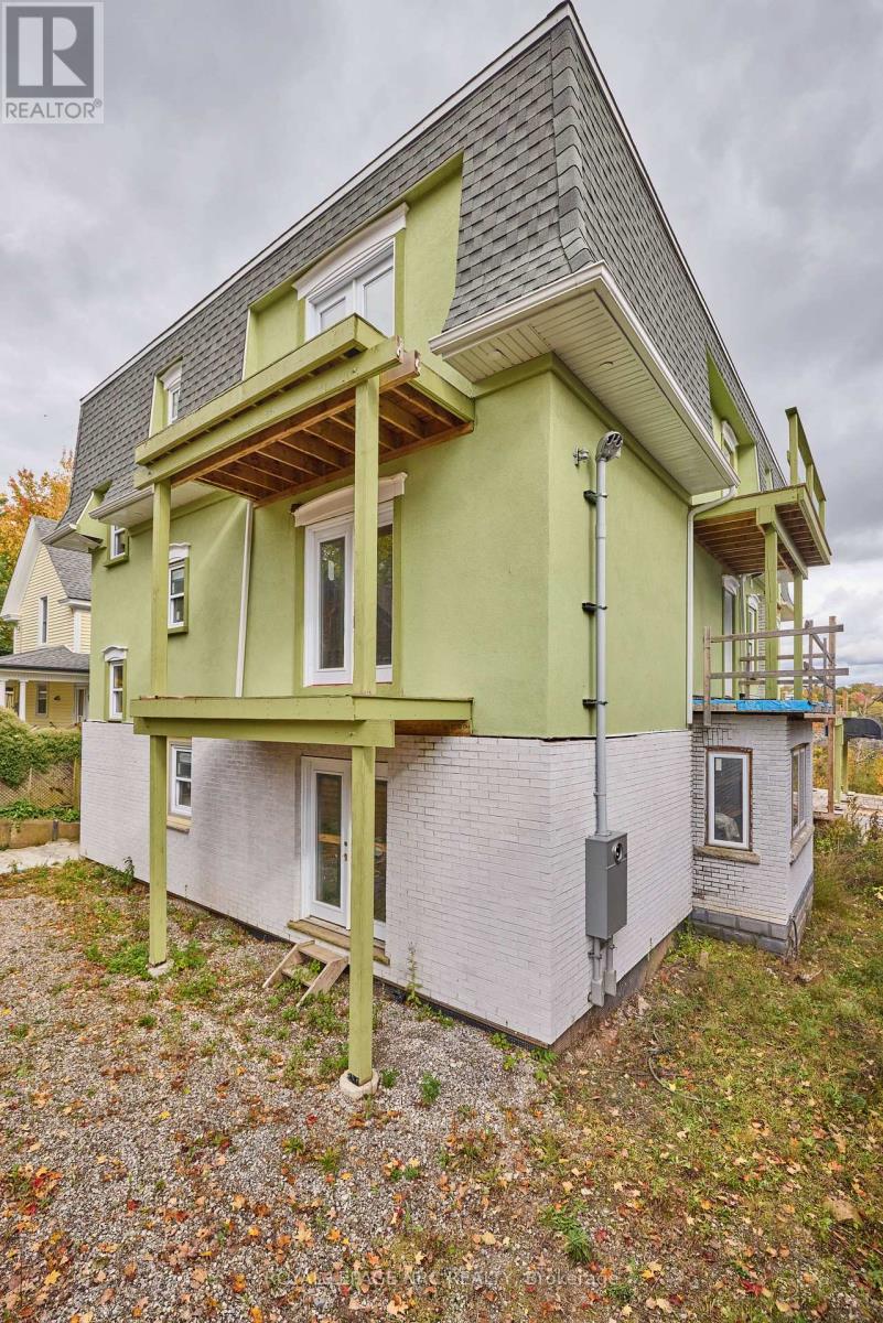 5427 River Road, Niagara Falls, Ontario  L2E 3H1 - Photo 9 - X12610542