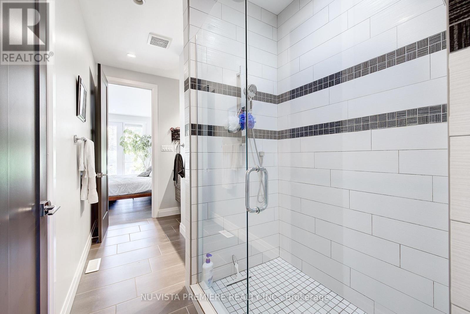 16 - 433 Hyde Park Road, London North, Ontario  N6H 3R9 - Photo 16 - X12464861