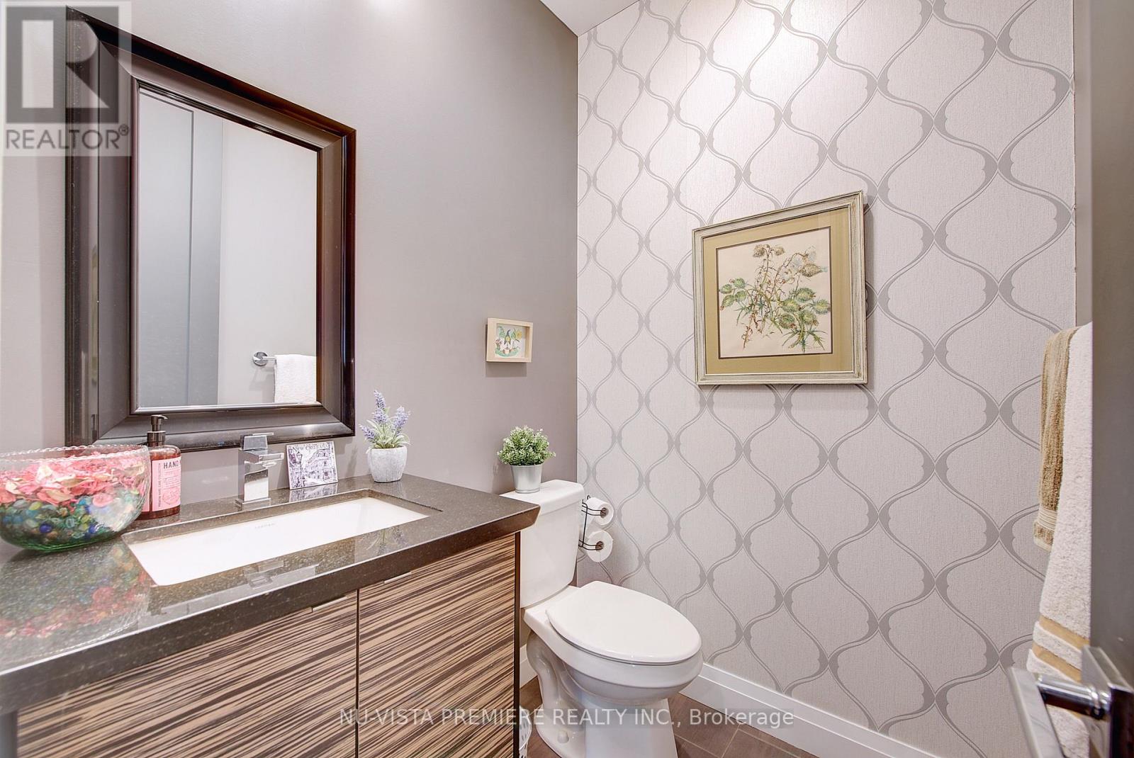 16 - 433 Hyde Park Road, London North, Ontario  N6H 3R9 - Photo 5 - X12464861