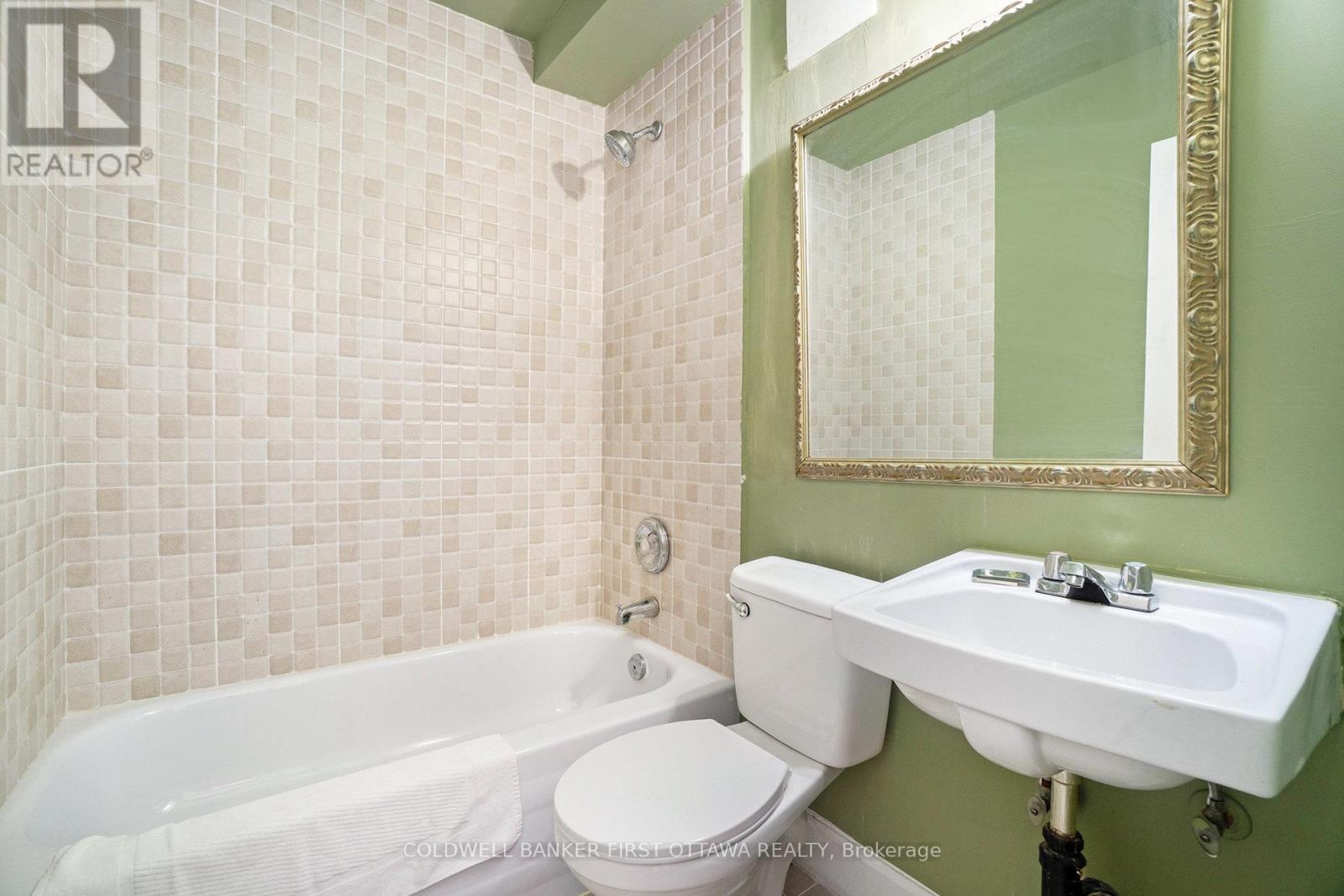 9628 Hwy 509, North Frontenac, Ontario  K0H 2J0 - Photo 10 - X12219606