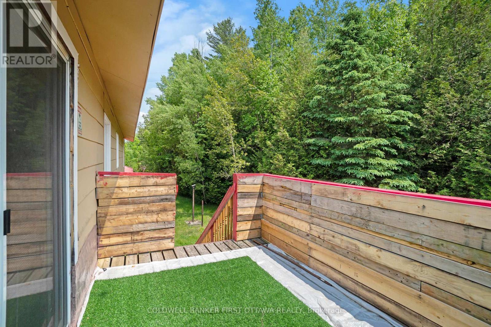 9628 Hwy 509, North Frontenac, Ontario  K0H 2J0 - Photo 23 - X12219606