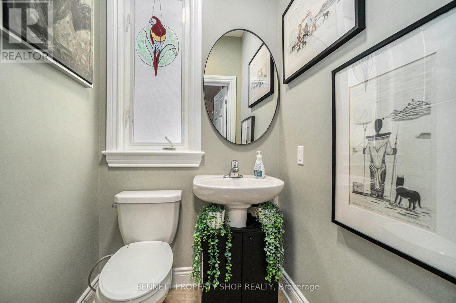 41 Bert Hall Street, Arnprior, Ontario  K7S 0G6 - Photo 10 - X12450420