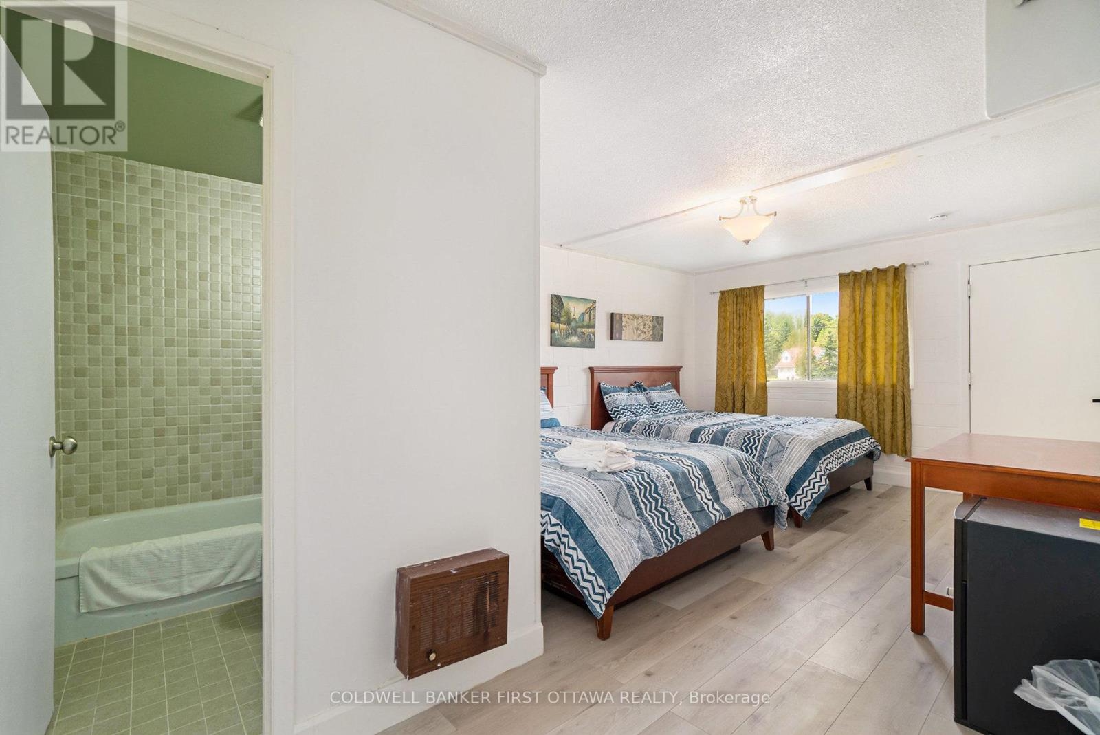 9628 Hwy 509, North Frontenac, Ontario  K0H 2J0 - Photo 13 - X12458276