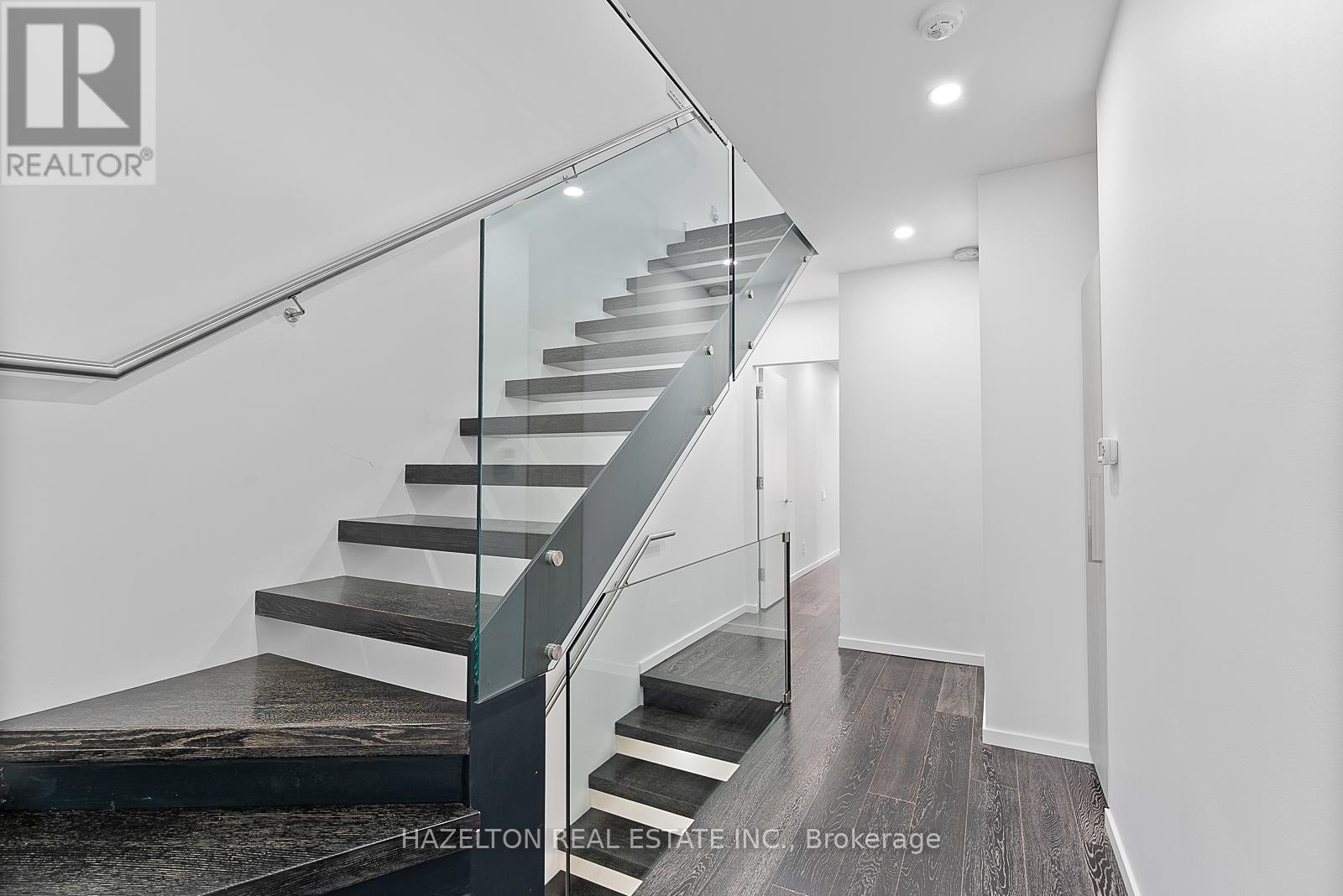 77 Hazelton Avenue, Toronto, Ontario  M5R 2E3 - Photo 17 - C12610500