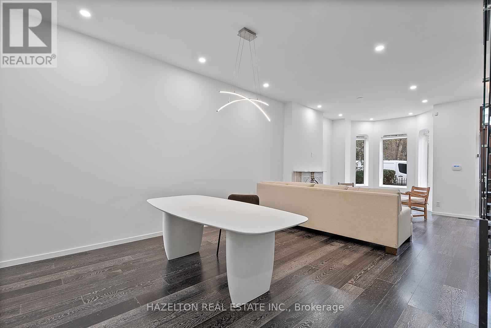 77 Hazelton Avenue, Toronto, Ontario  M5R 2E3 - Photo 8 - C12610500