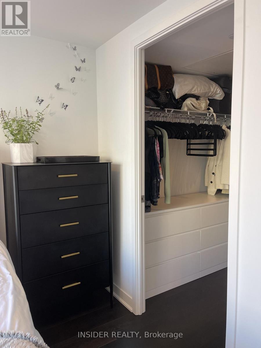 1409 - 88 Harbour Street, Toronto, Ontario  M5J 0C3 - Photo 28 - C12610502