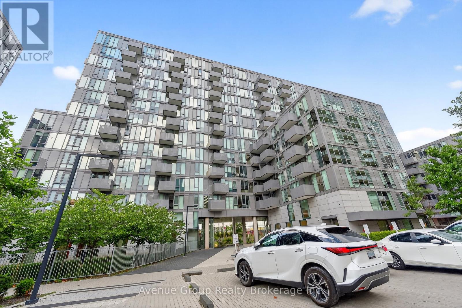 312 - 38 MONTE KWINTER COURT, Toronto, Ontario