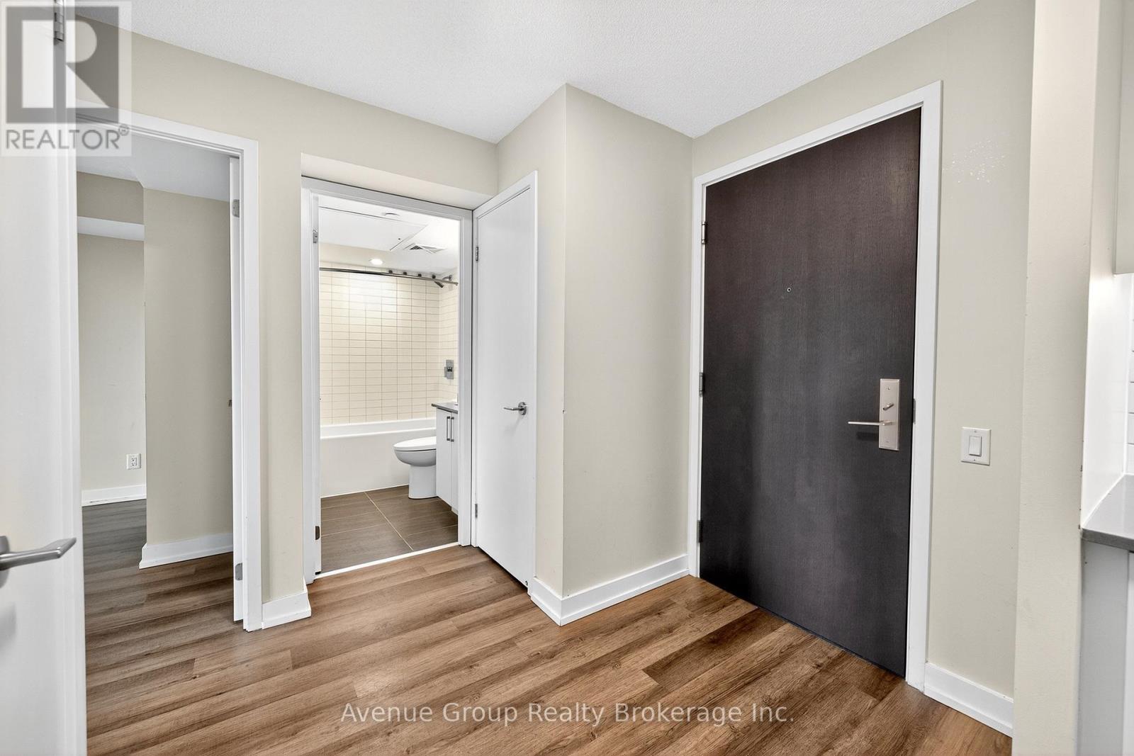 312 - 38 Monte Kwinter Court, Toronto, Ontario  M3H 0E2 - Photo 9 - C12610504