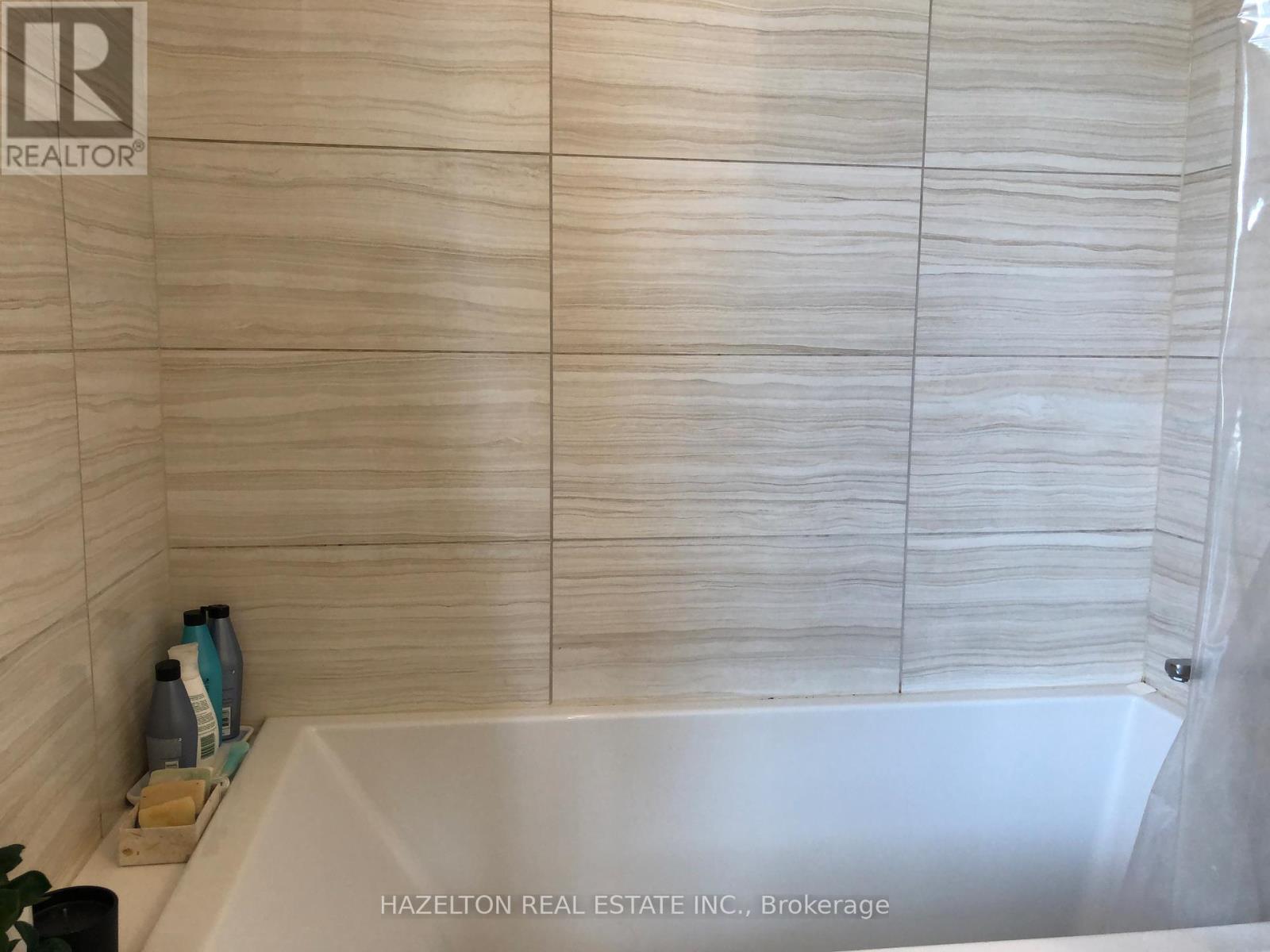 210 - 170 Avenue Road, Toronto, Ontario  M5R 0A4 - Photo 20 - C12610546