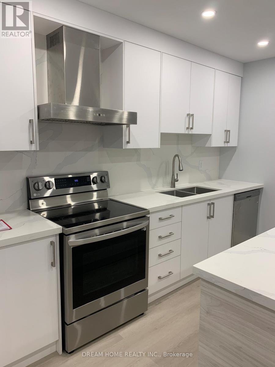 101 - 12 Mansfield Avenue, Toronto (Trinity-Bellwoods), Ontario  M6J 2B1 - Photo 3 - C12610564